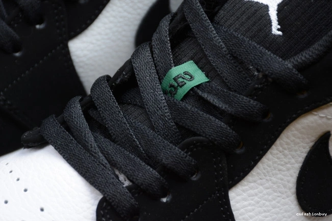 Jordan White 553558-113 Mystic Green Black 1 Air Low 1003